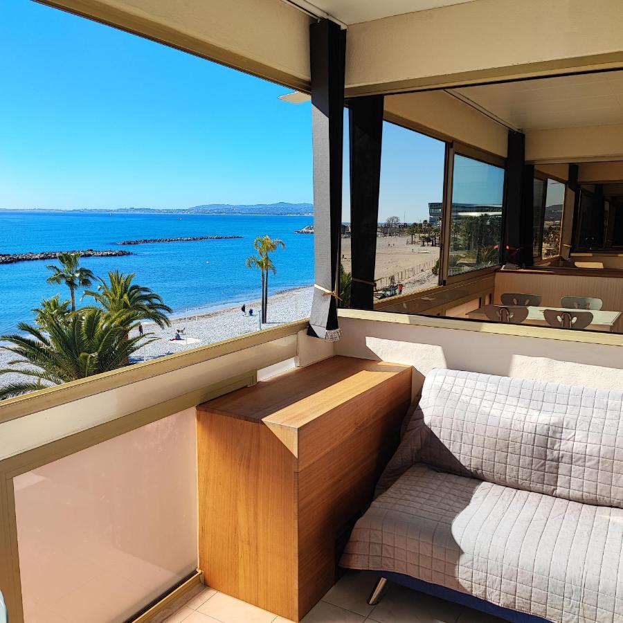 Grand Studio Bord De Mer- Acces Direct Aux Plages Saint-Laurent-du-Var Εξωτερικό φωτογραφία